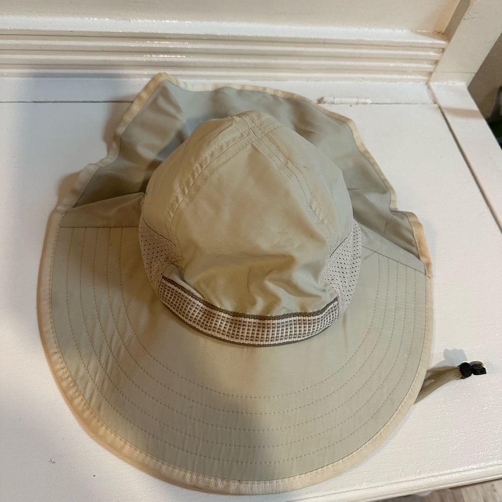 Kids Sunday Afternoons Beige Sun Hat with Neck Flap